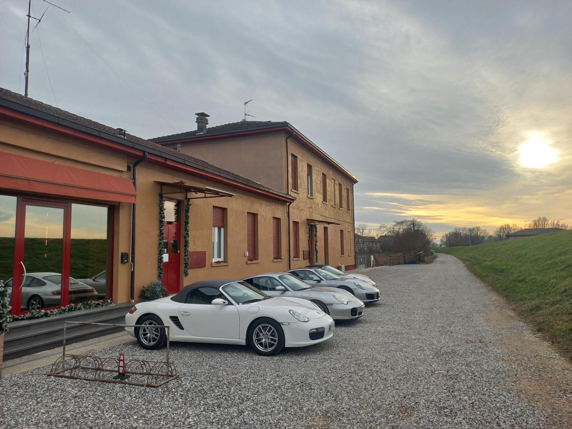 Le Maginot Relais Bed & Breakfast Castelvetro Piacentino ภายนอก รูปภาพ