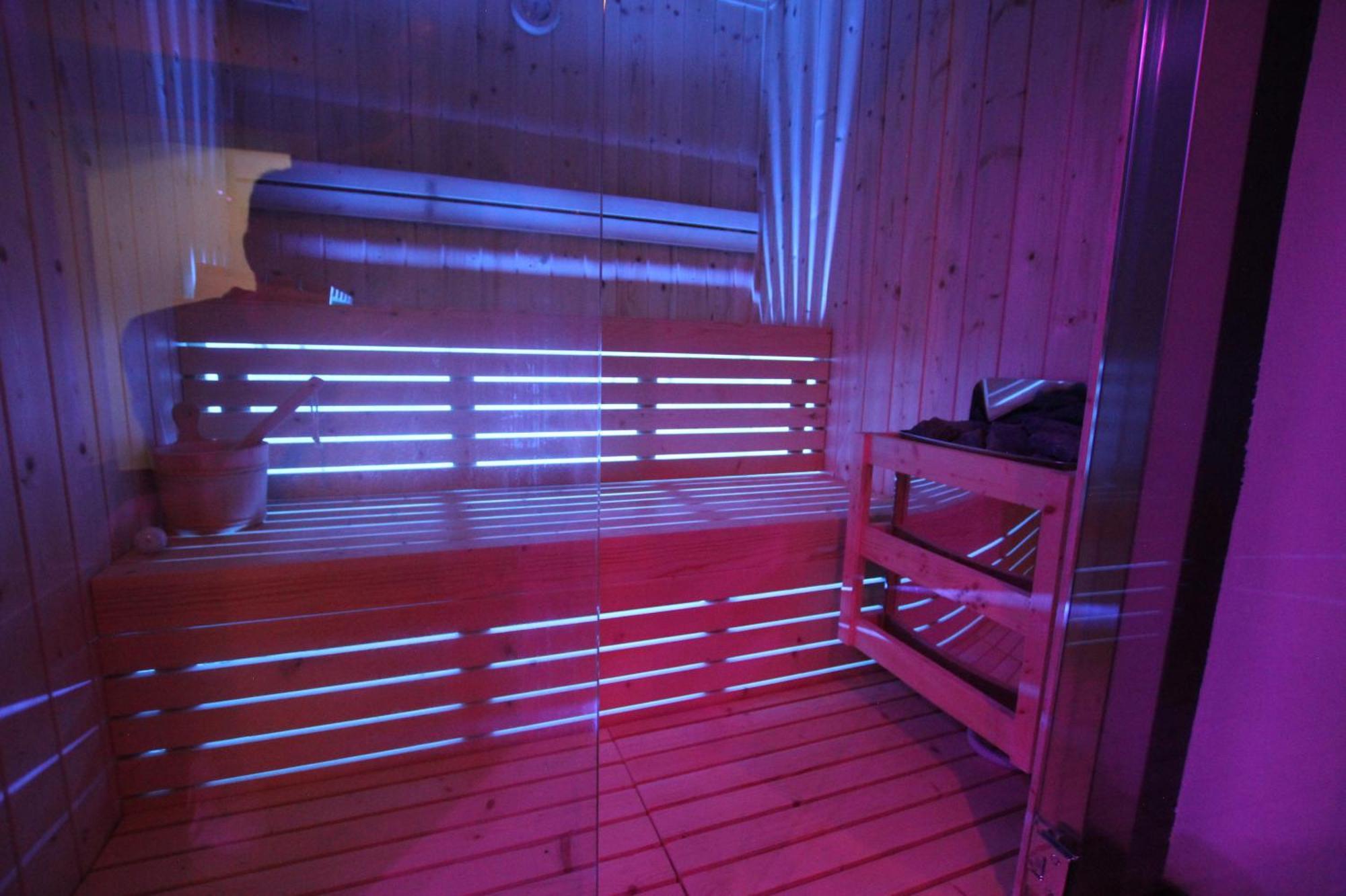 Le Maginot Relais Bed & Breakfast Castelvetro Piacentino ภายนอก รูปภาพ