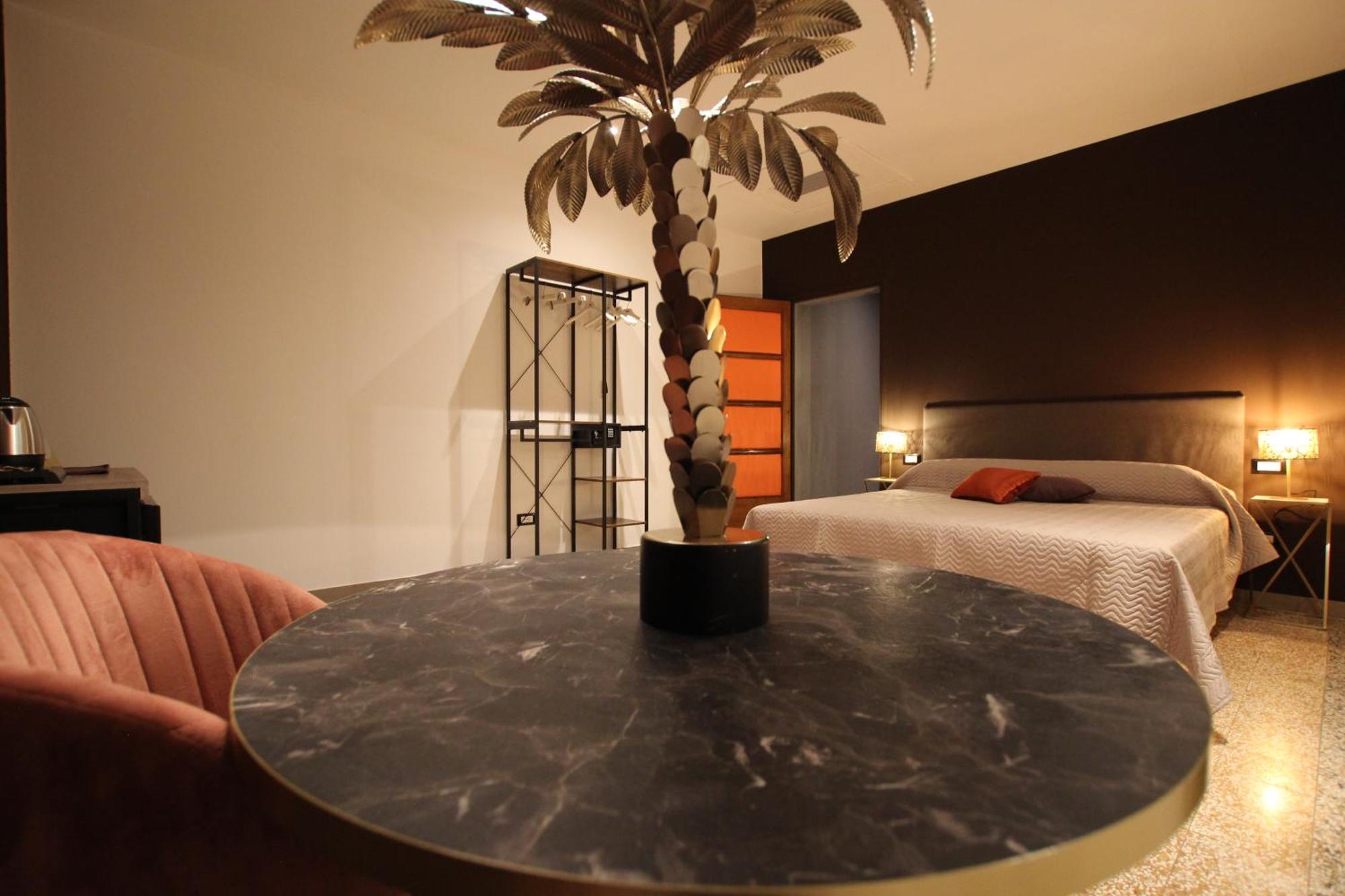 Le Maginot Relais Bed & Breakfast Castelvetro Piacentino ภายนอก รูปภาพ